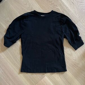 Frame Black Tee with Puff Sleeves